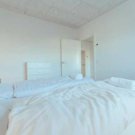 New 2 Bedroom Apt - Ocean And Mountain View Торсхавн Экстерьер фото
